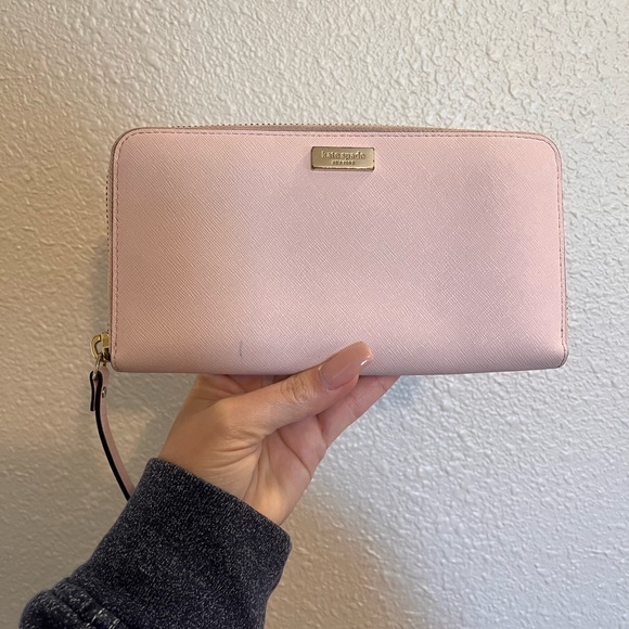 KATE SPADE BLUSH WALLET - Picture 1 of 8